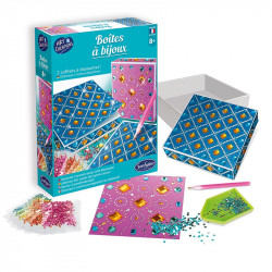 Juwelendoos met edelstenen